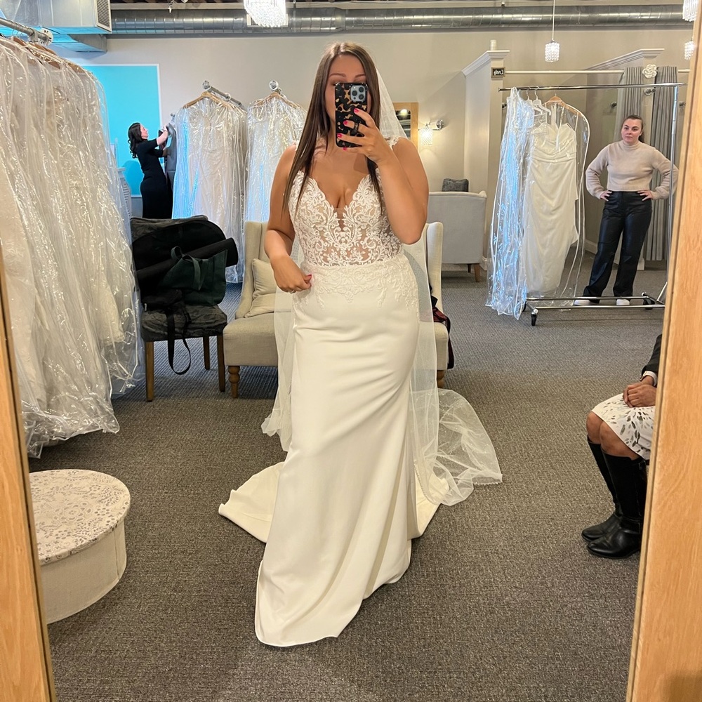 Wedding dress